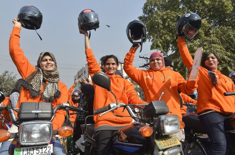 Pakistan Customs issued new valuation rates for import of motorcycle safety helmets