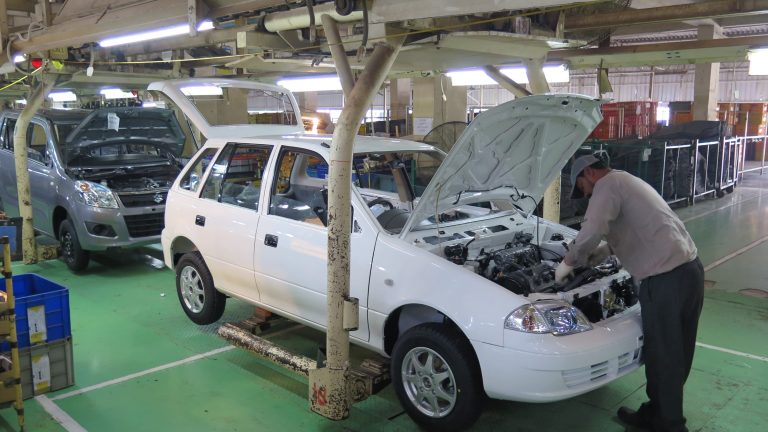 Pak Suzuki raises car prices of various models in Pakistan
