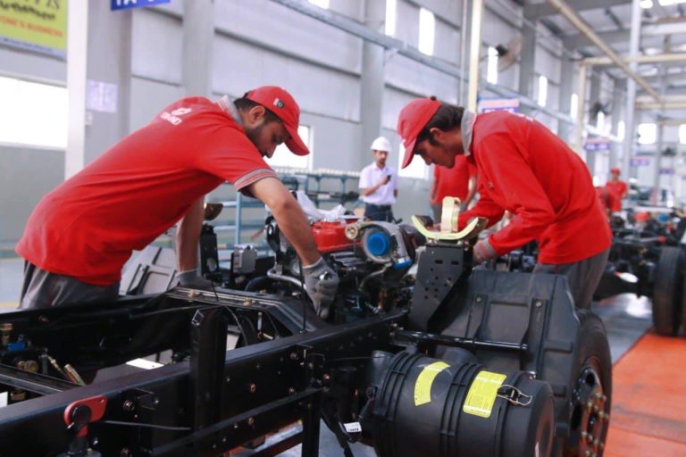 NWTN Inc. (Robo.ai Inc.) and JW Group Seal Strategic EV Partnership in Pakistan